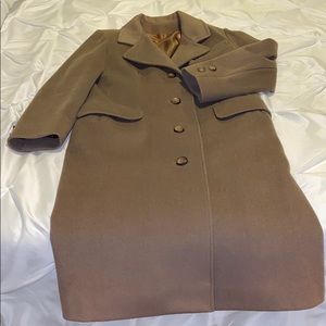 Small 100% wool coat